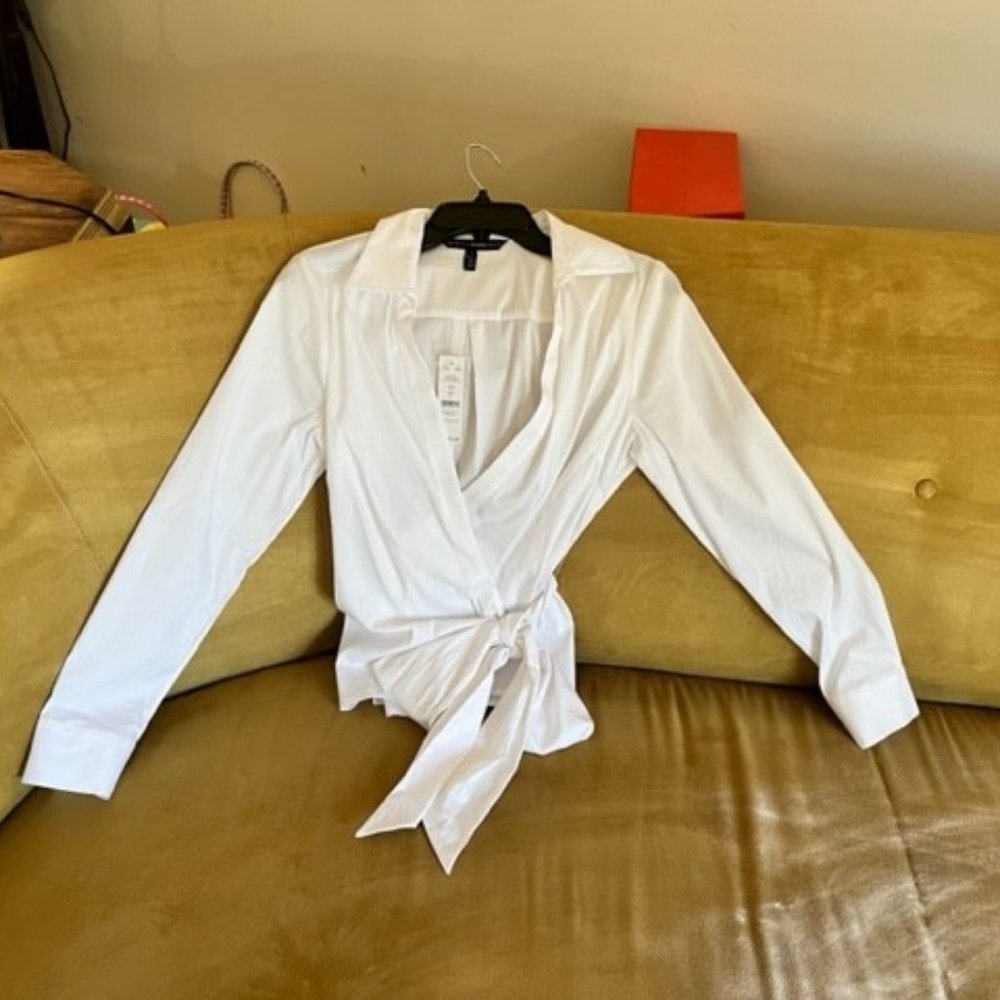 White House Black Market White Surplice Poplin Shirt - Size 4 NWT